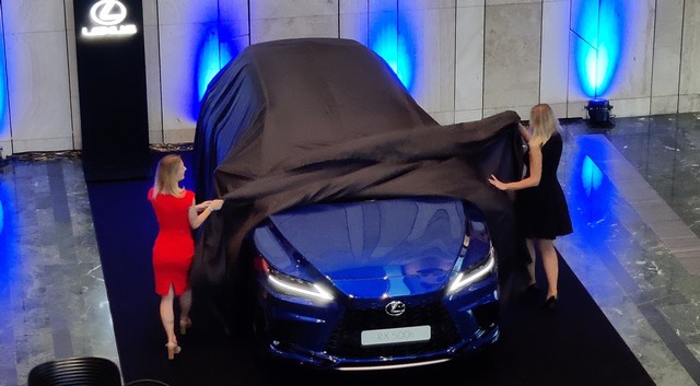 Az új Lexus RX-et is megpodcastoljuk hamarosan